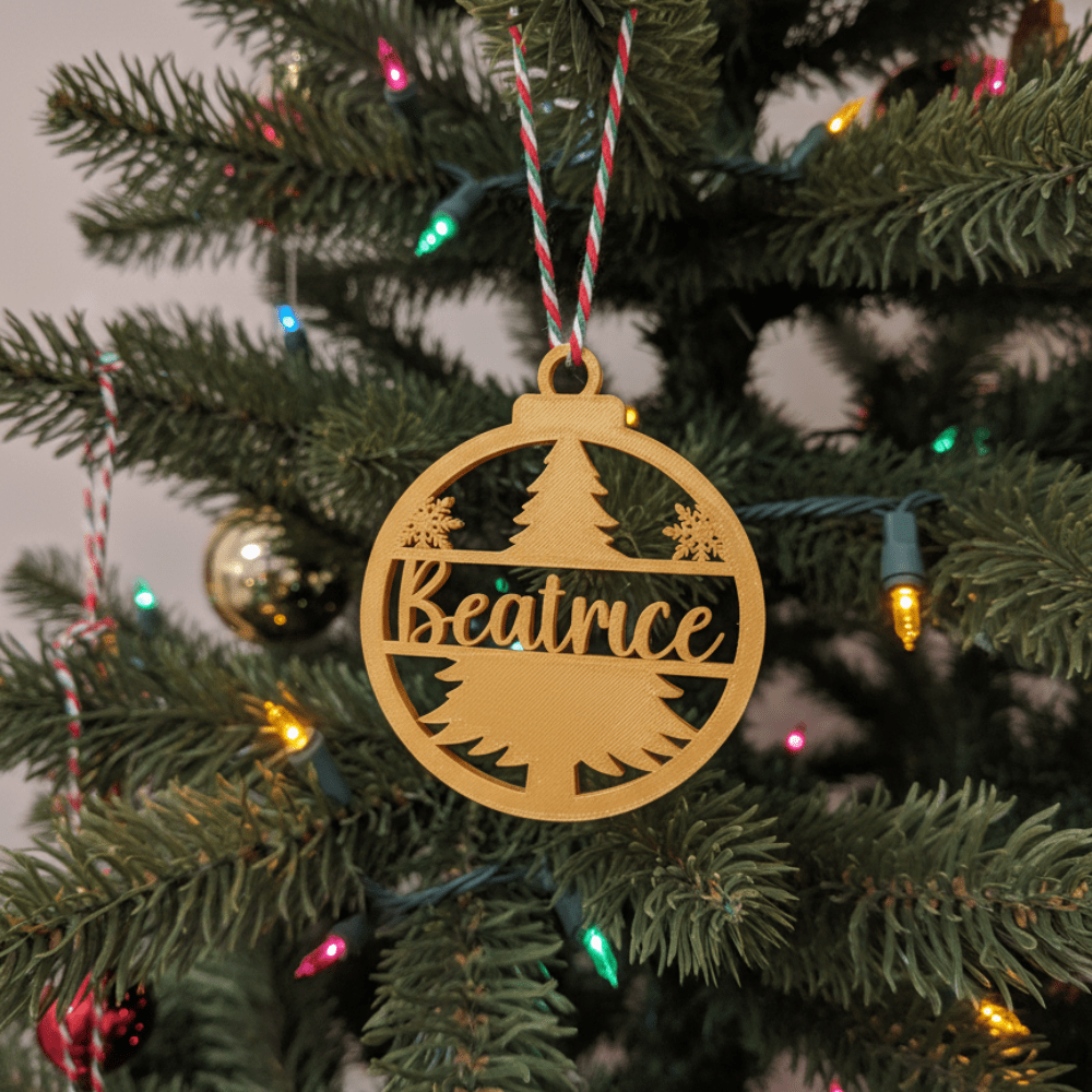 Pallina di Natale con Nome – Albero Magico
