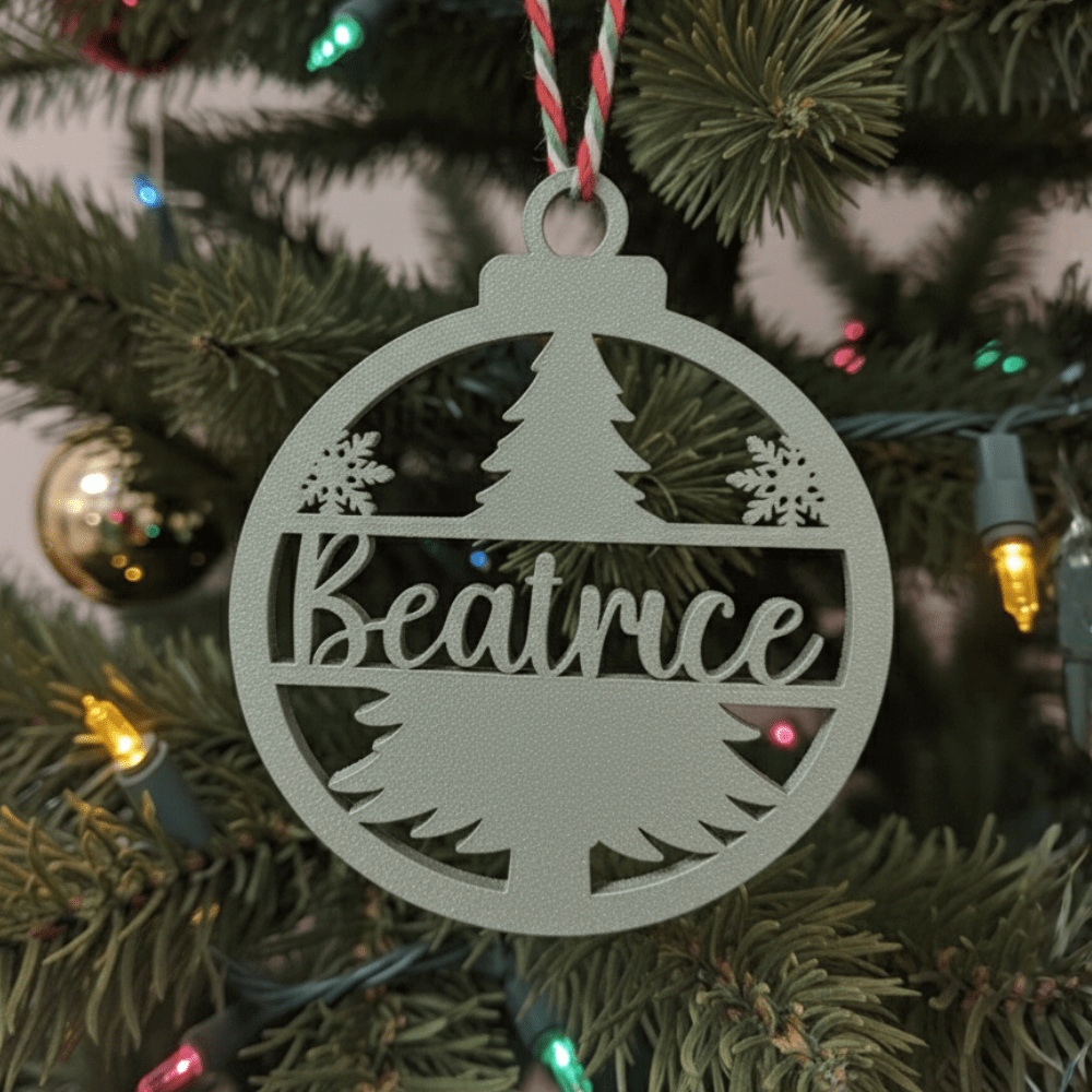 Pallina di Natale con Nome – Albero Magico